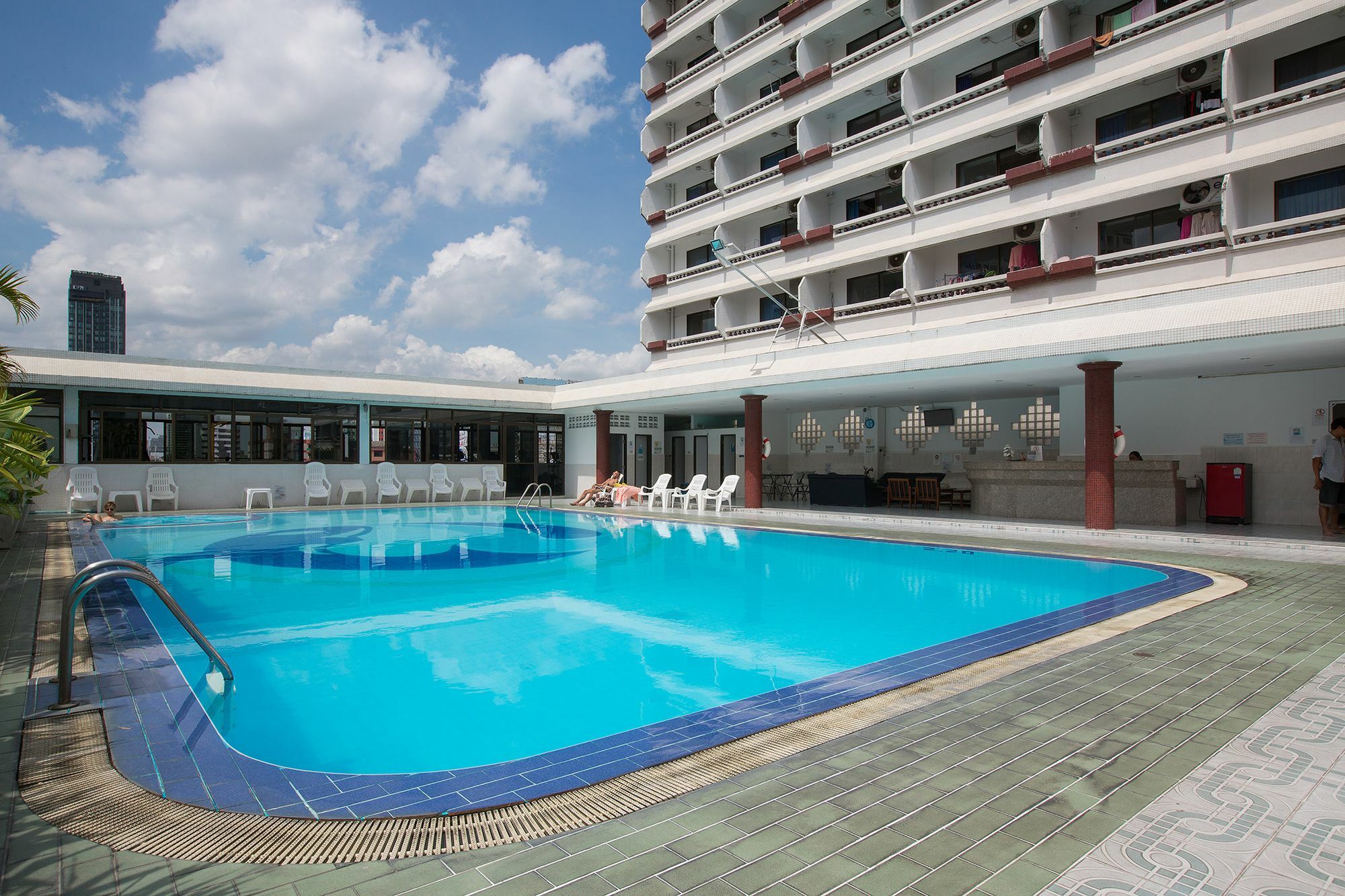 Ratchaprarop Apartment Bangkok Bagian luar foto