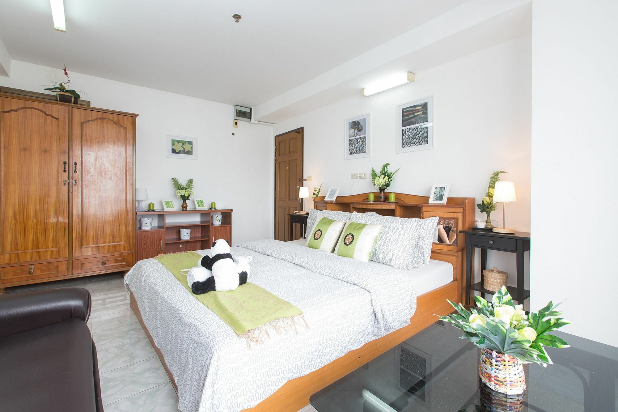 Ratchaprarop Apartment Bangkok Bagian luar foto